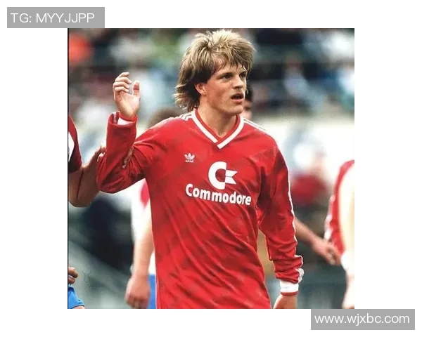 回顾95年左右的足球明星风云人物与他们的辉煌成就