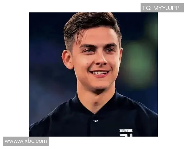 帅气男生足球明星头像展示与精彩瞬间回顾 帅气男生足球明星头像展示与精彩瞬间回顾