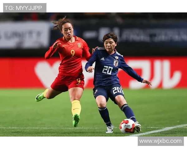 足球明星唐佳丽简介图片