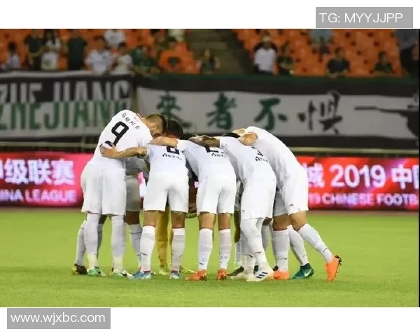 上海申鑫与新疆队首发阵容对比分析及比赛前瞻 上海申鑫与新疆队首发阵容对比分析及比赛前瞻